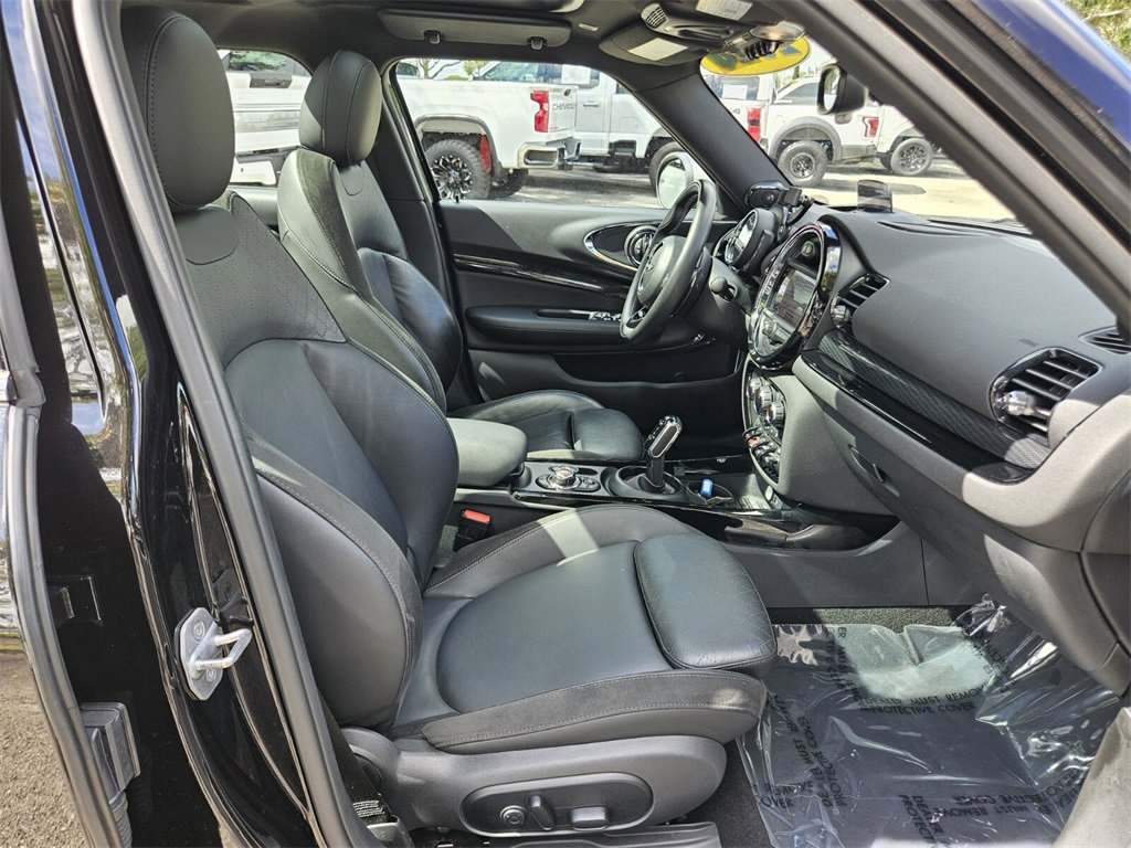 Used 2020 MINI Cooper Clubman S image 12