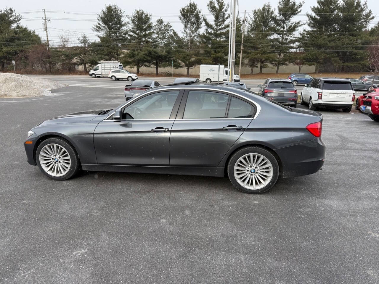 Used 2014 BMW 328i xDrive Sedan AWD/4WD image 7