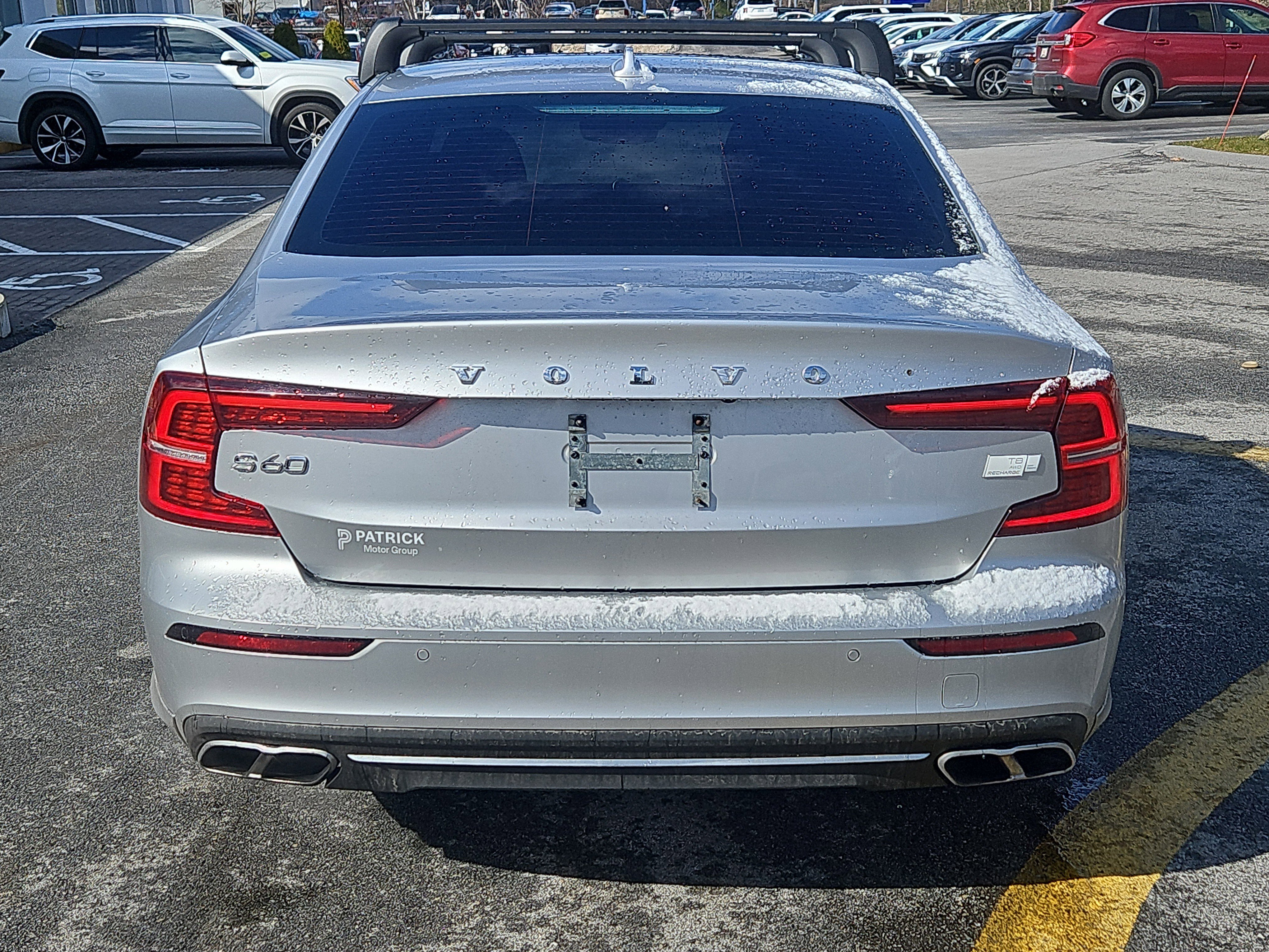 Used 2022 Volvo S60 T8 Inscription image 27