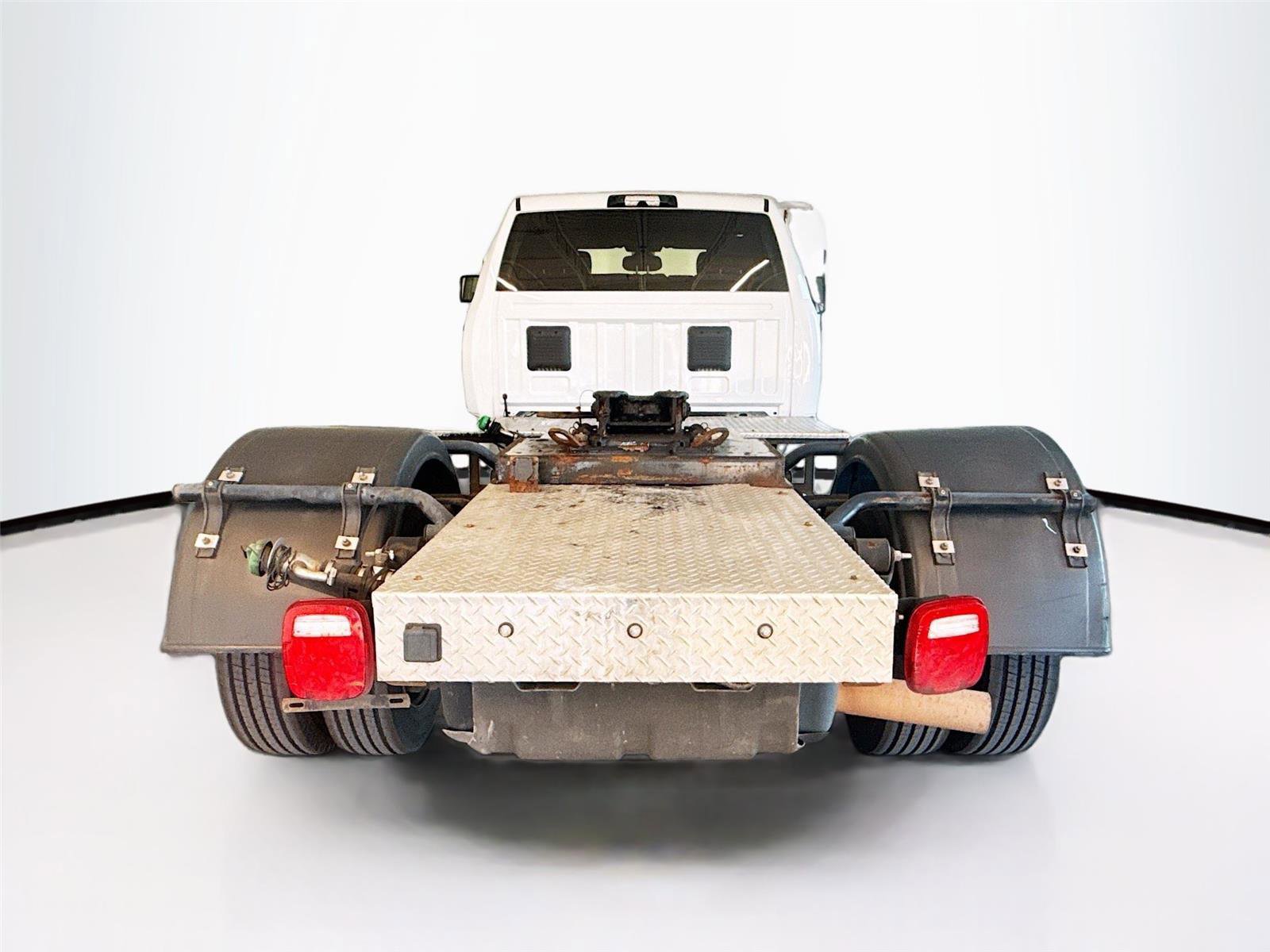Used 2024 RAM 5500 Tradesman RWD image 28