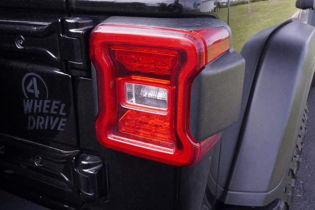 Used 2020 Jeep Wrangler Unlimited Sport image 41