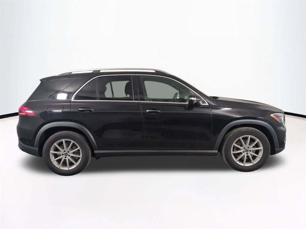 Used 2024 Mercedes-Benz GLE 350 4MATIC w/ 3rd Row Seat Package image 4