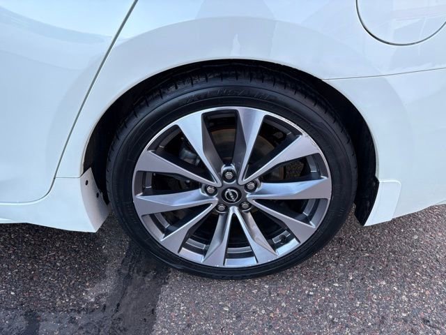 Used 2023 Nissan Maxima Platinum w/ Sport Mat Group image 9