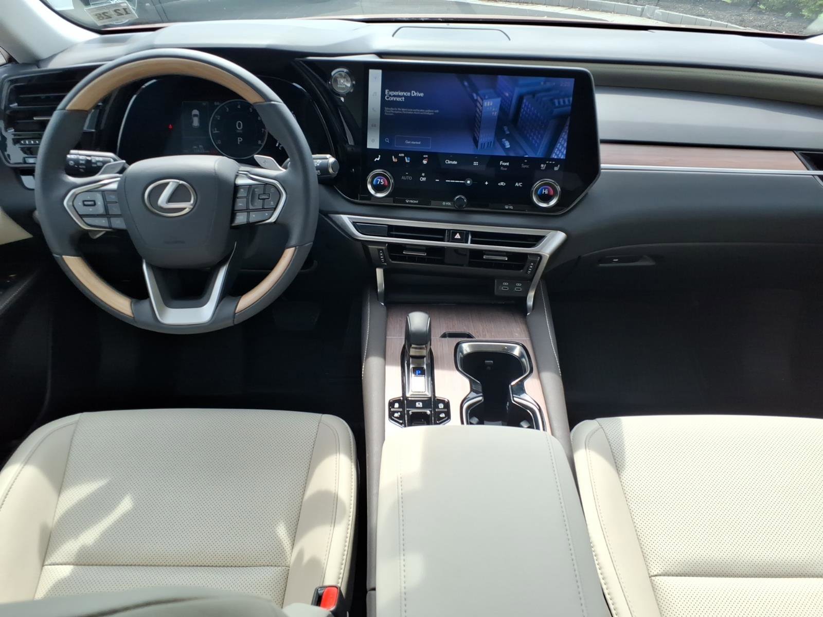 Used 2024 Lexus RX 350 Premium w/ Cold Area Package AWD/4WD image 5