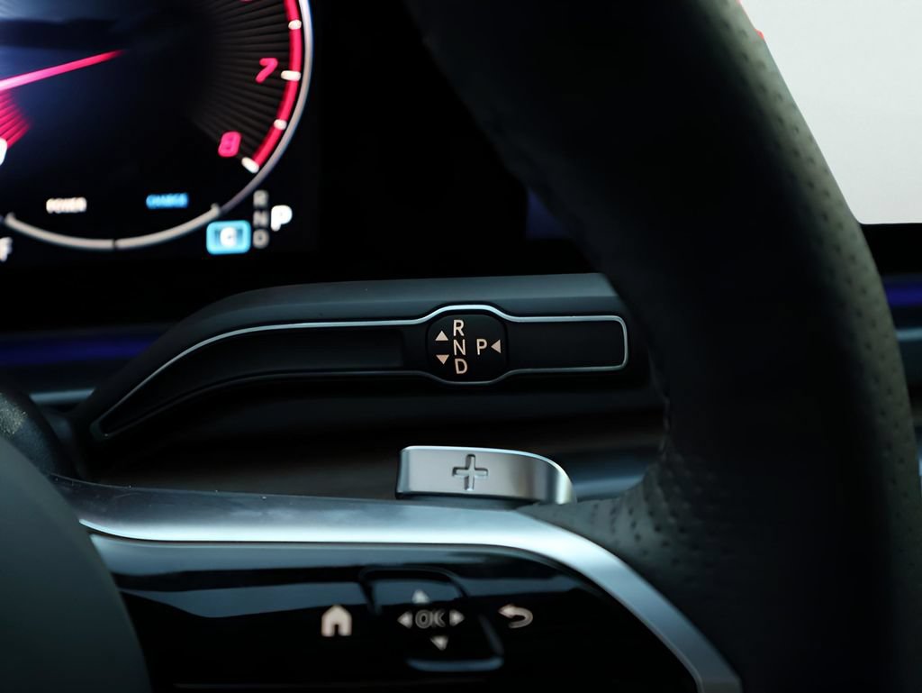 New 2025 Mercedes-Benz GLS 450 4MATIC image 36
