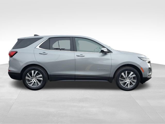 Certified 2024 Chevrolet Equinox LT w/ LPO, Floor Liner Package image 6