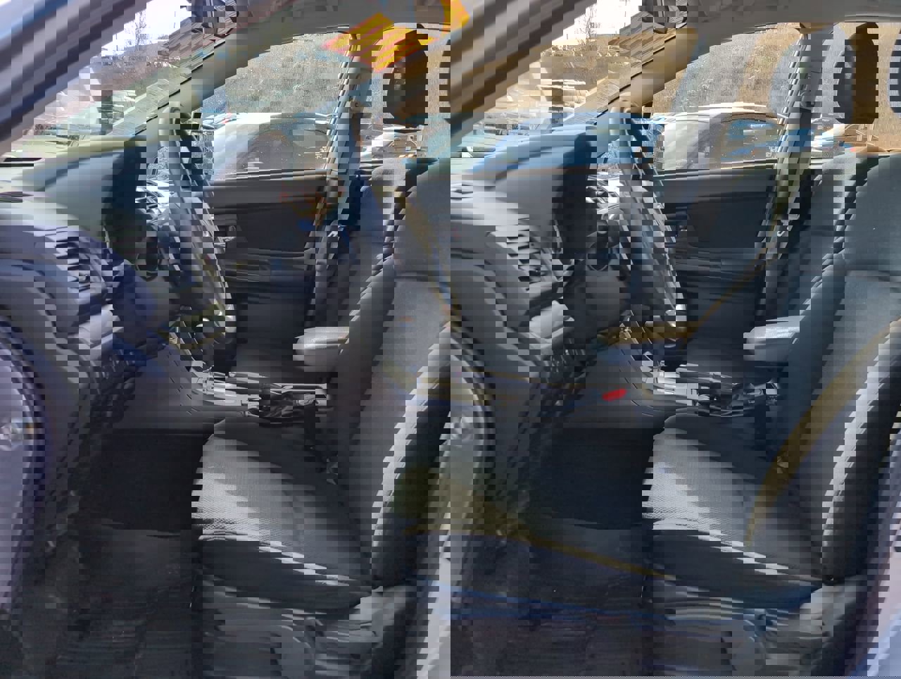 Used 2013 Subaru Impreza 2.0i Premium w/ All-Weather Pkg image 11