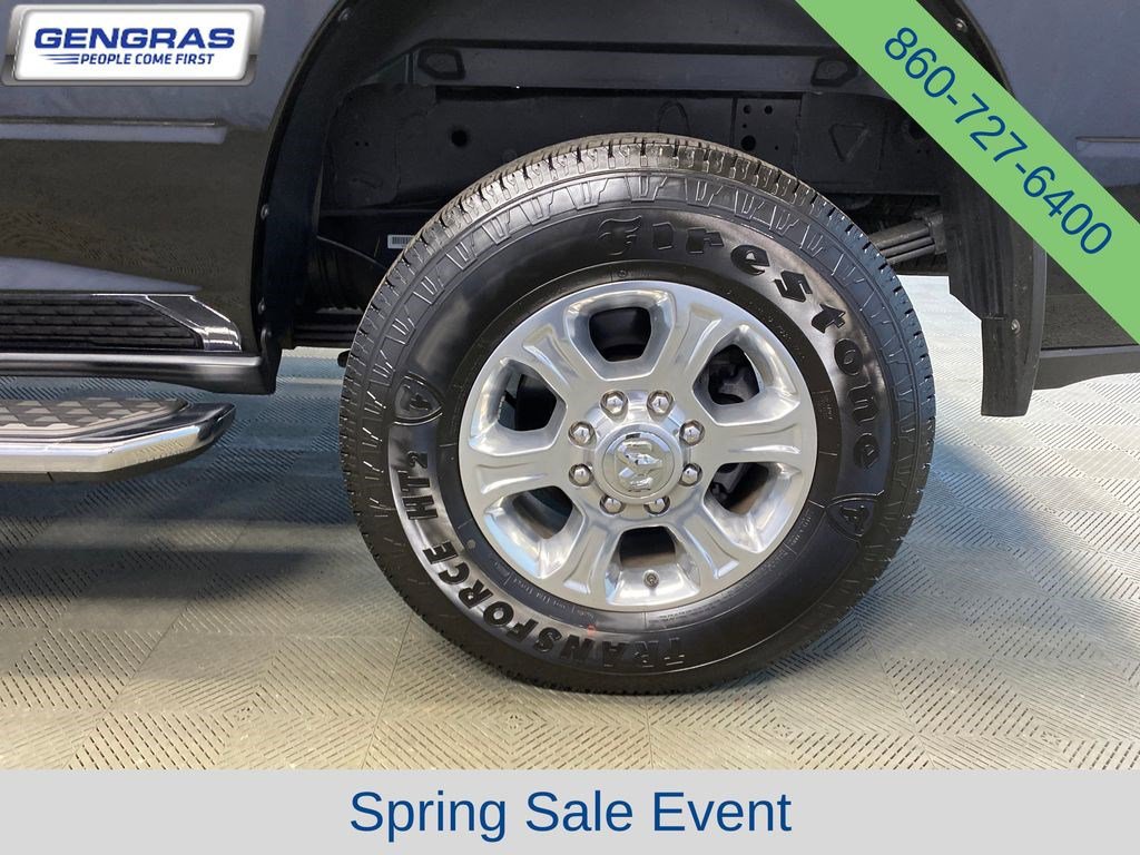 Used 2025 RAM 3500 Big Horn AWD/4WD image 36