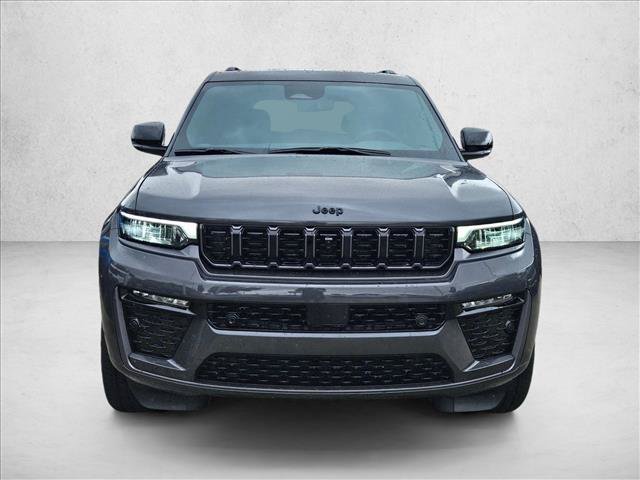 New 2026 Jeep Grand Cherokee Summit w/ Obsidian Package AWD/4WD image 6