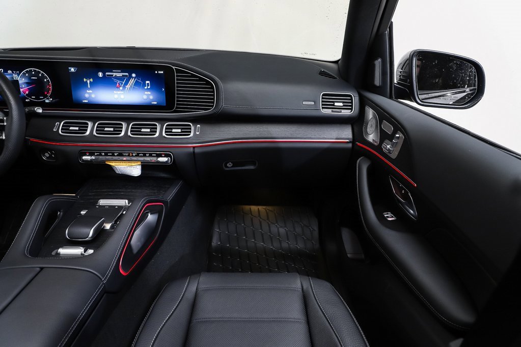 New 2026 Mercedes-Benz GLS 580 4MATIC image 20