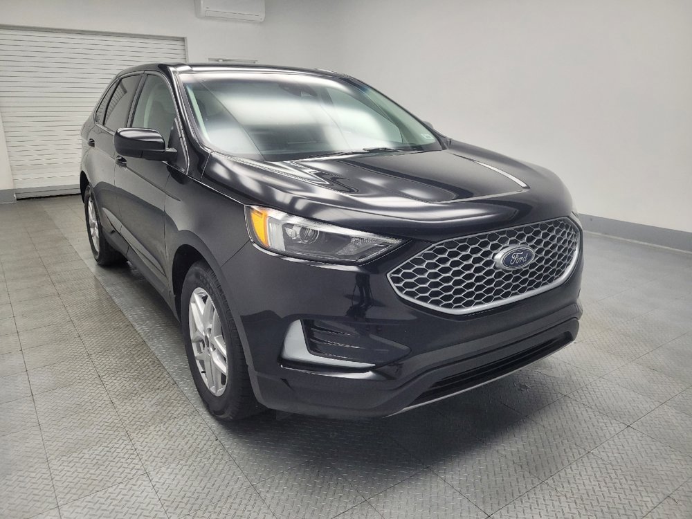 Used 2023 Ford Edge SEL image 13