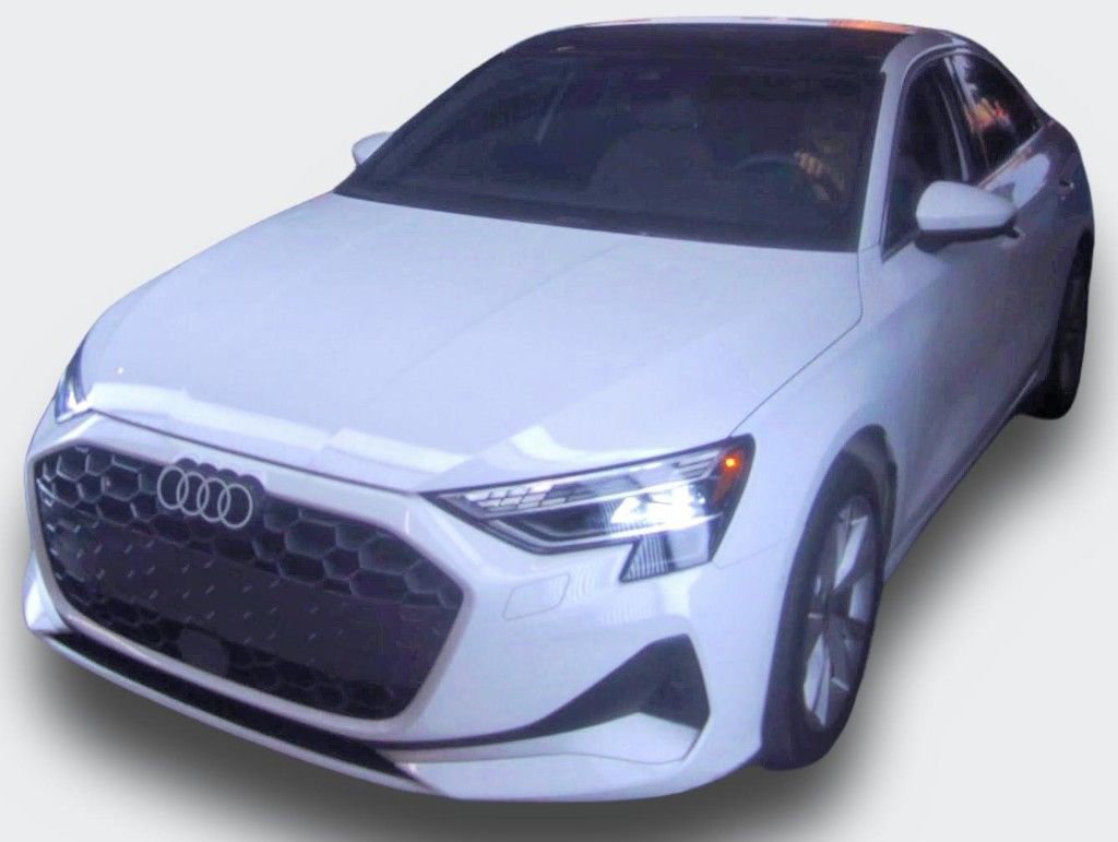 Used 2025 Audi A3 2.0T Premium w/ Convenience Package image 1