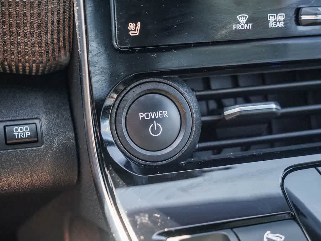 Used 2023 Subaru Solterra AWD image 21