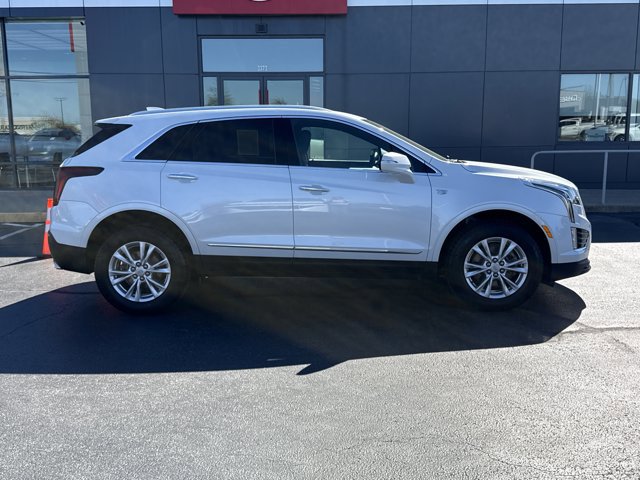 Used 2021 Cadillac XT5 Luxury image 2