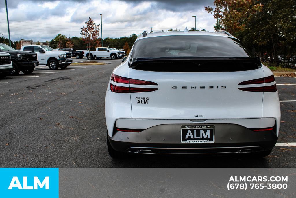 Used 2023 Genesis GV60 Performance image 13