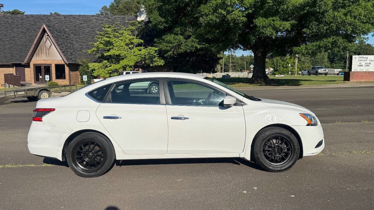 Used 2015 Nissan Sentra S FWD image 9
