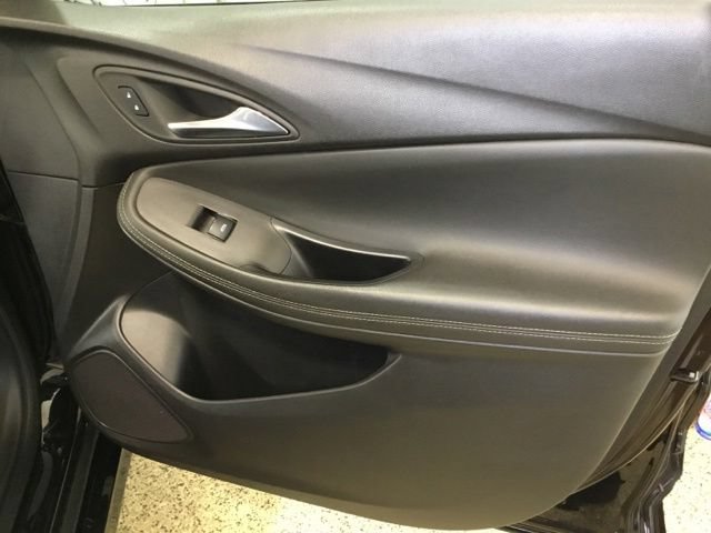 Used 2024 Buick Encore GX Sport Touring AWD/4WD image 43