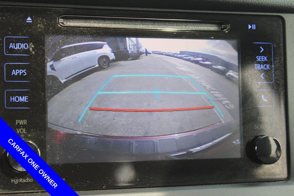 Used 2015 Toyota Sienna XLE image 43