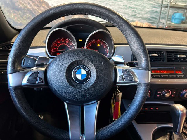 Used 2008 BMW Z4 3.0si RWD image 48