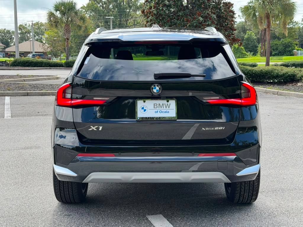 New 2026 BMW X1 xDrive28i w/ Convenience Package AWD/4WD image 3