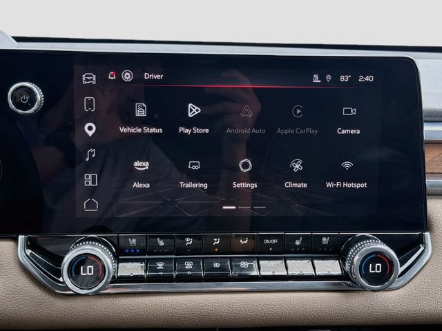 Used 2025 GMC Canyon Denali AWD/4WD image 30