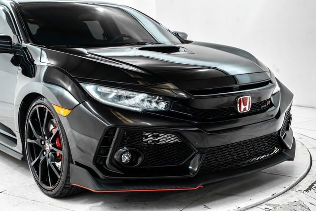 Used 2018 Honda Civic Type R image 7