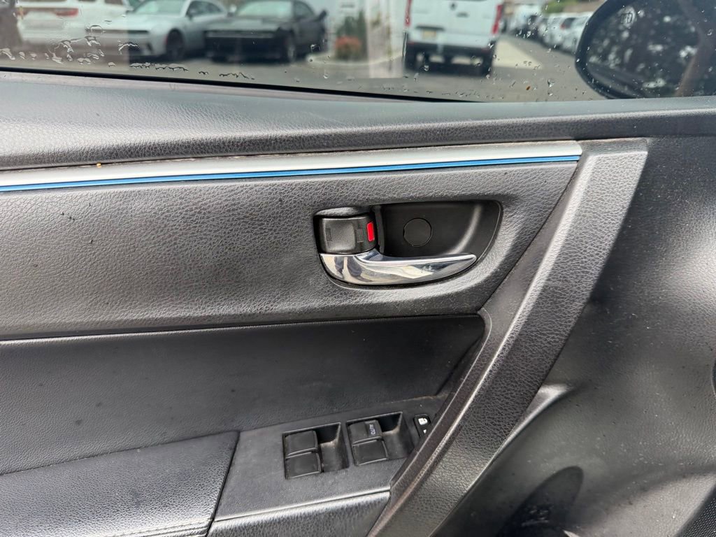 Used 2015 Toyota Corolla S FWD image 20