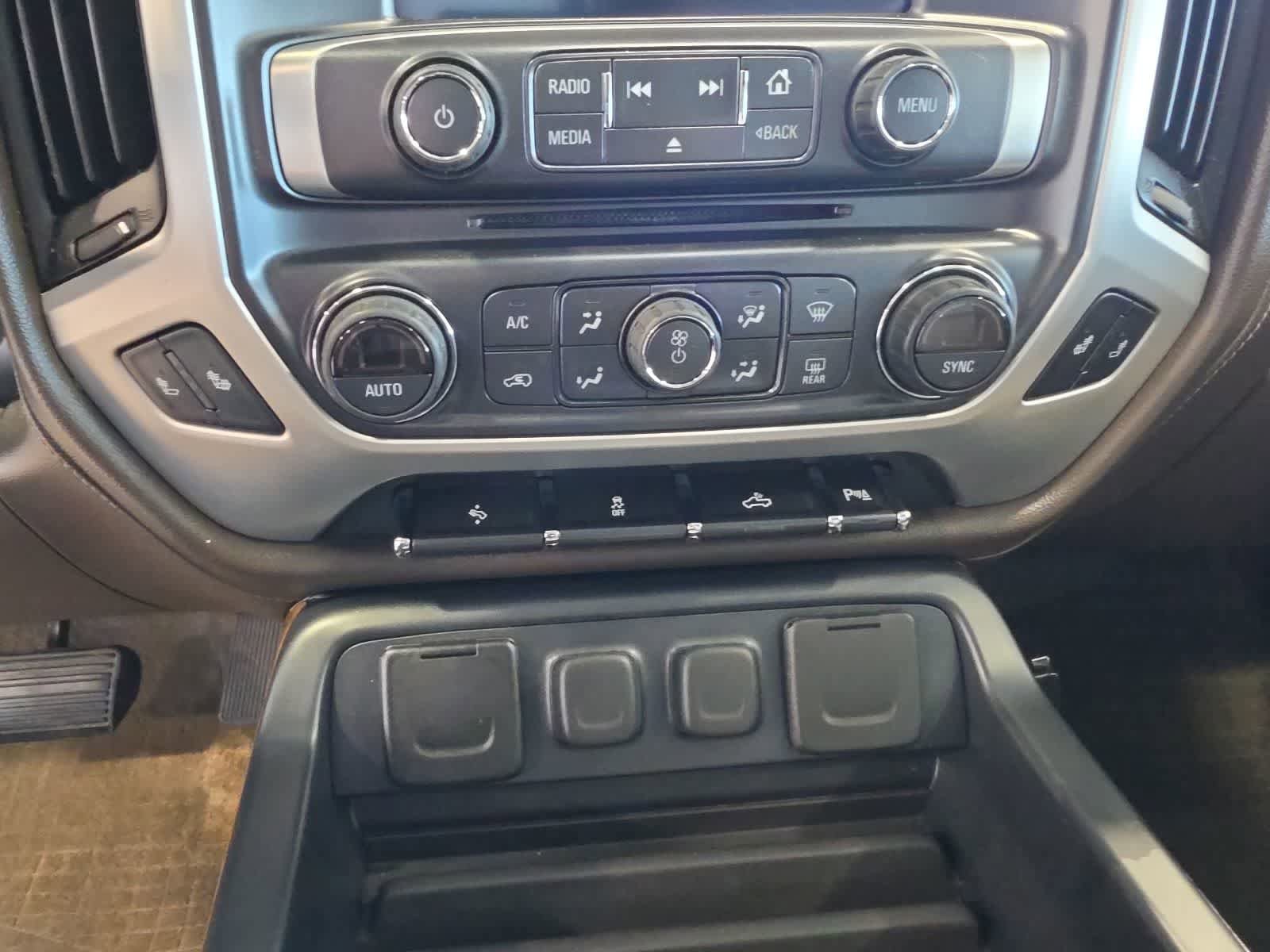 Used 2017 GMC Sierra 1500 SLT w/ SLT Premium Package AWD/4WD image 24