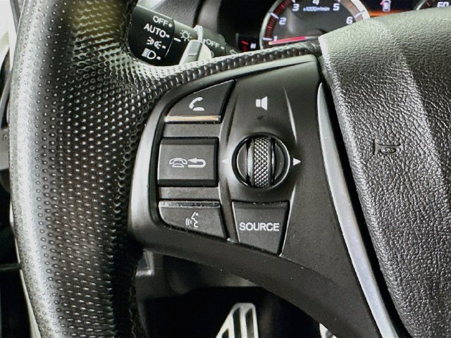Used 2020 Acura MDX w/ Technology Package AWD/4WD image 12