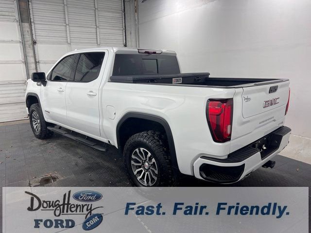 Used 2023 GMC Sierra 1500 AT4 w/ Technology Package AWD/4WD image 5