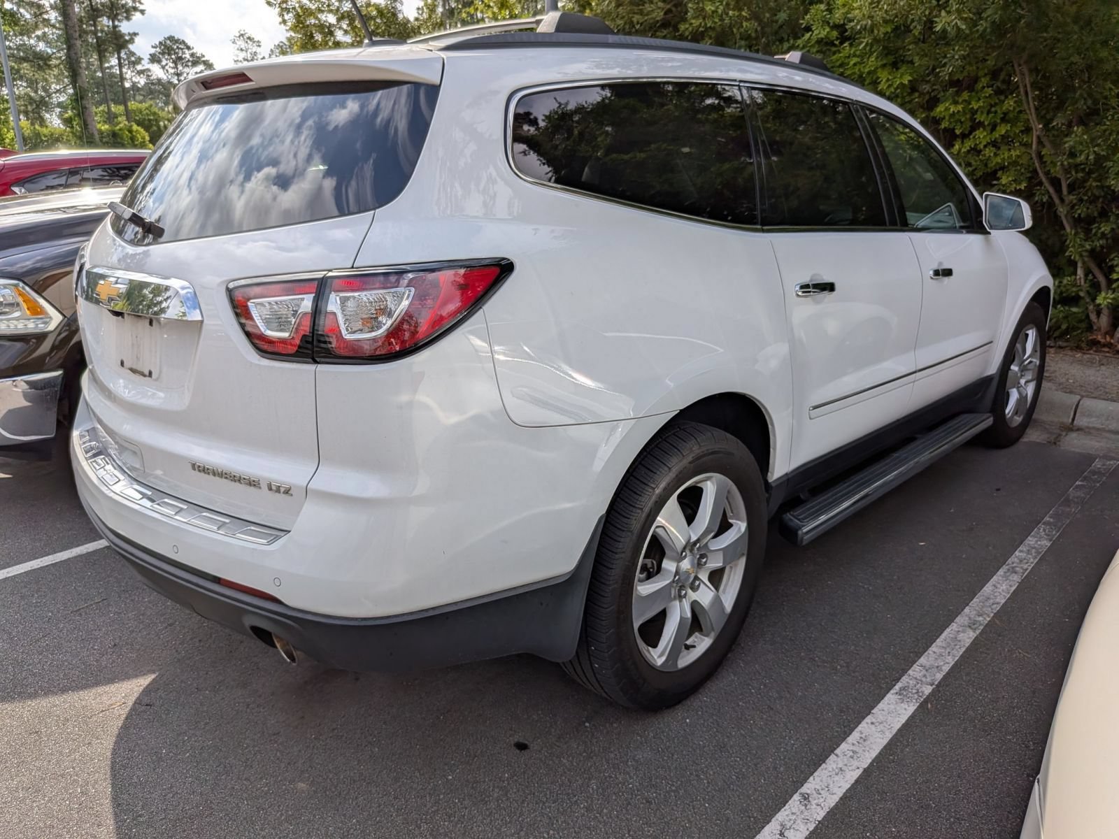 Used 2016 Chevrolet Traverse LTZ w/ LPO, 'HIT The Road' Package FWD image 2