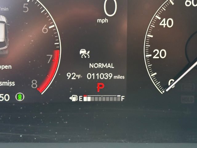 Used 2025 Honda HR-V LX image 4