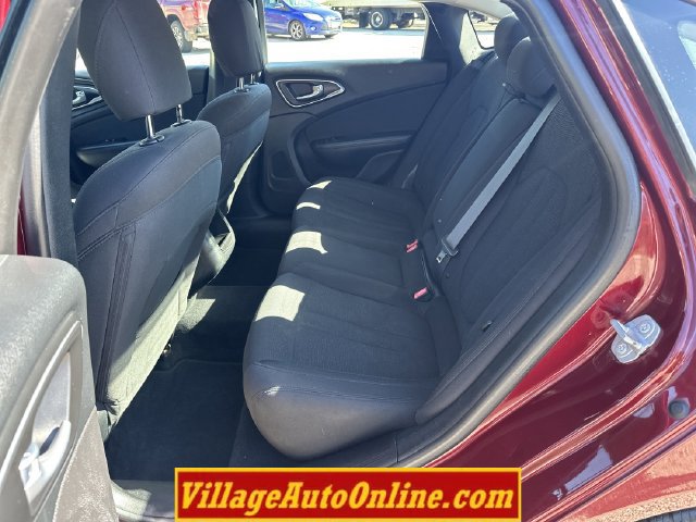 Used 2016 Chrysler 200 Limited FWD image 24