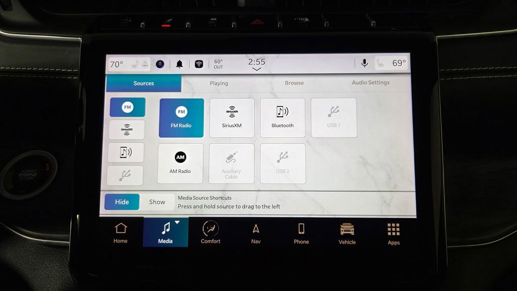 Used 2022 Jeep Grand Cherokee Overland w/ Luxury Tech Group IV image 24