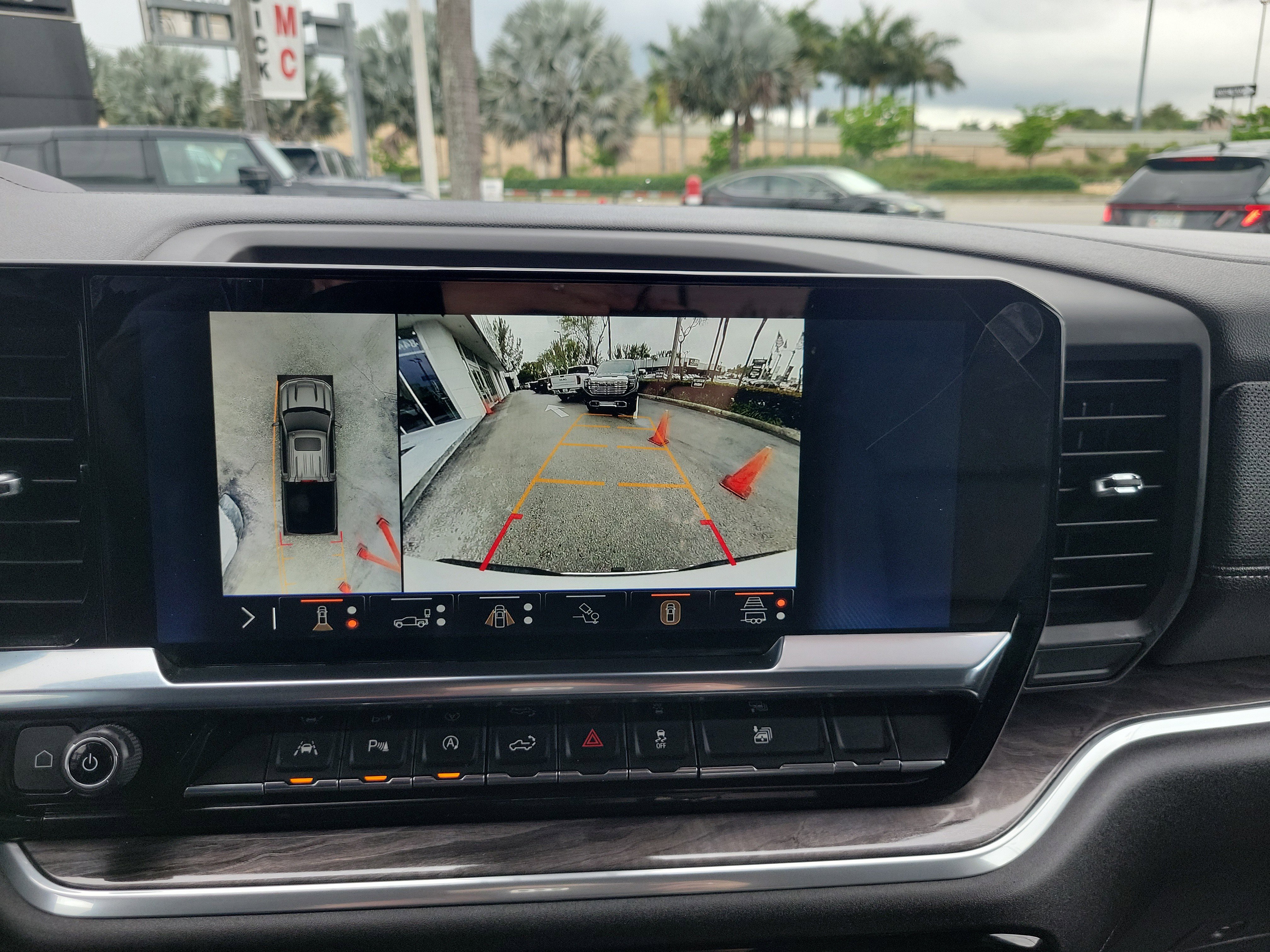 Used 2024 Chevrolet Silverado 1500 LTZ image 20