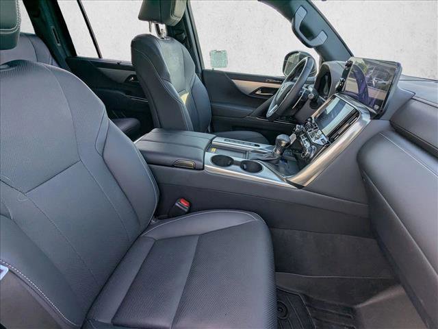 Used 2025 Lexus LX 600 F Sport AWD/4WD image 19