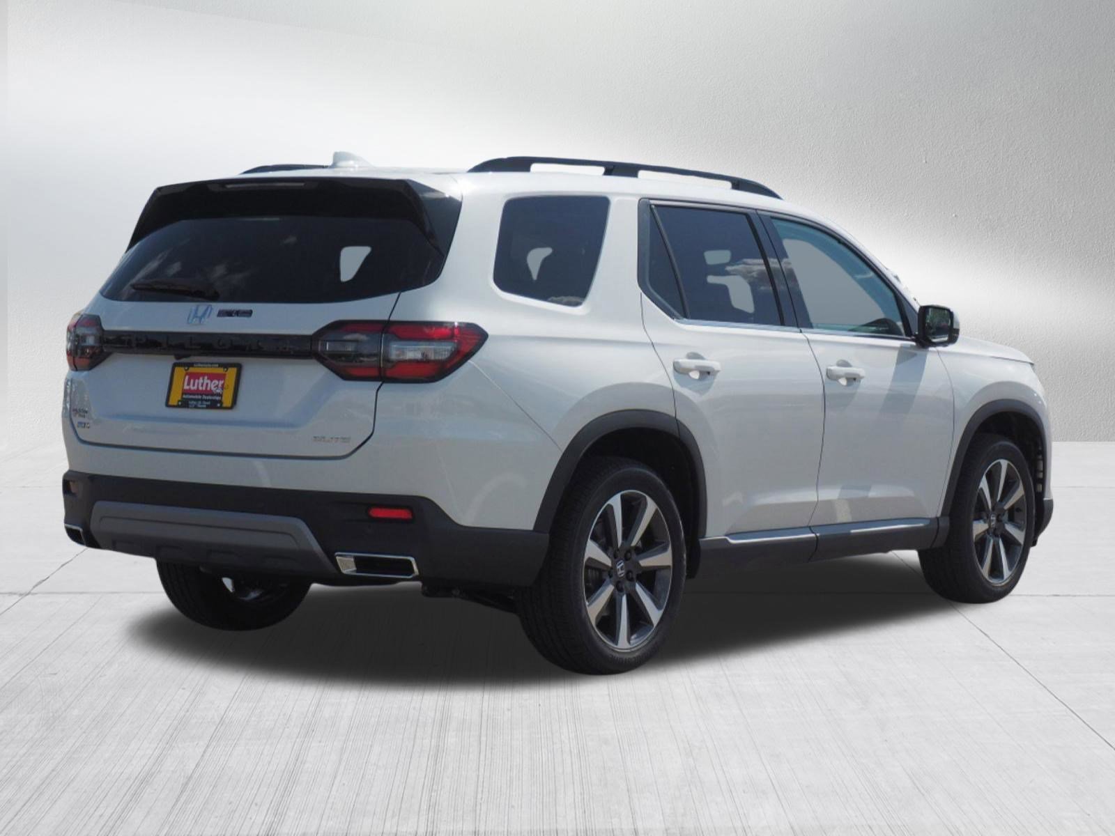 New 2025 Honda Pilot Elite video 2