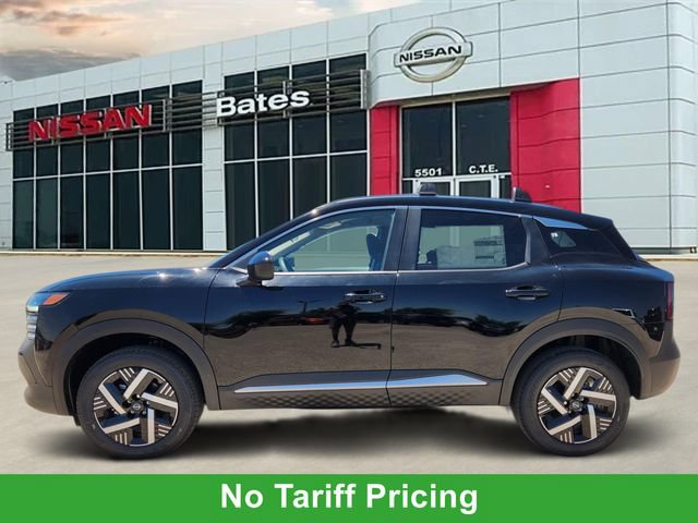 New 2026 Nissan Kicks SV w/ Cold Weather Package FWD image 3