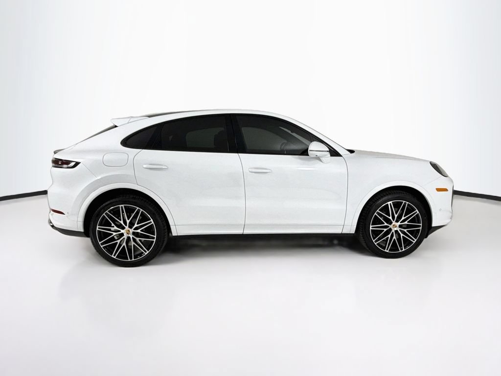 New 2026 Porsche Cayenne Coupe AWD/4WD image 8