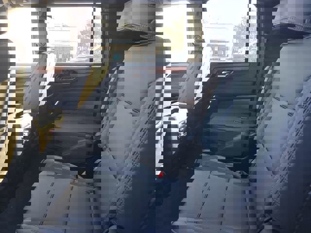 New 2026 GMC Yukon XL Denali w/ Sun & Power Step Package image 11