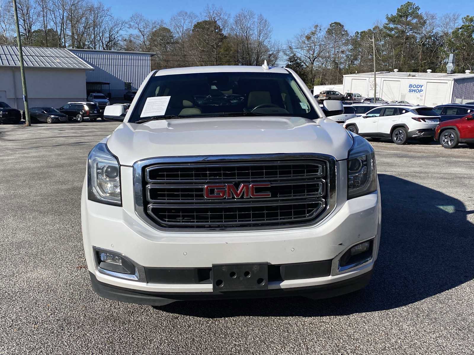 Used 2018 GMC Yukon XL SLT w/ Open Road Package image 3