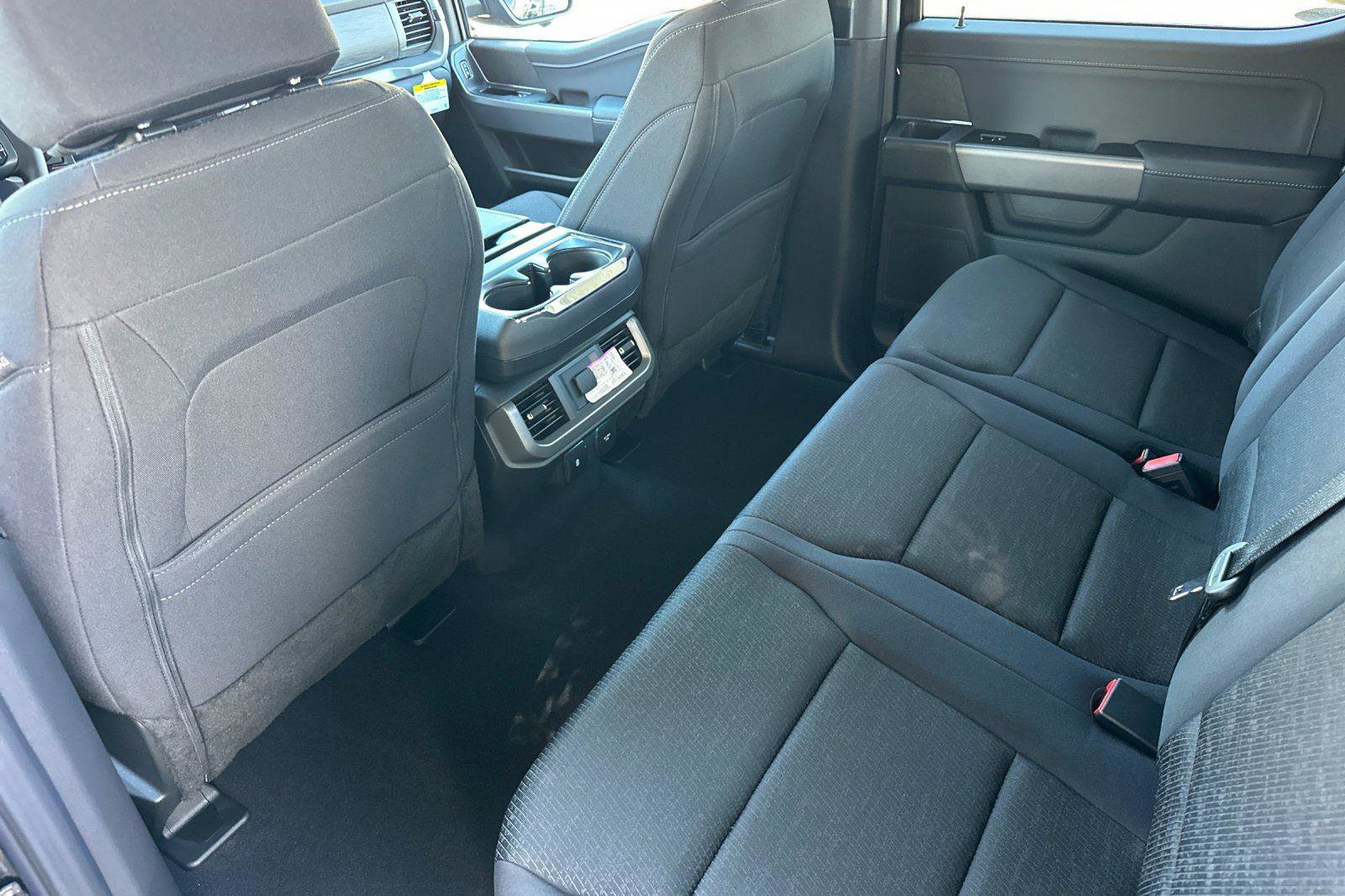 New 2025 Ford F150 XLT w/ Equipment Group 302A MID image 9