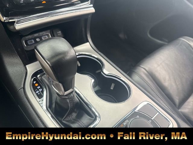 Used 2022 Jeep Grand Cherokee Limited image 29