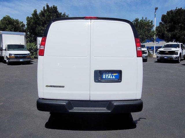 New 2026 Chevrolet Express 2500 w/ Driver Convenience Package RWD image 7