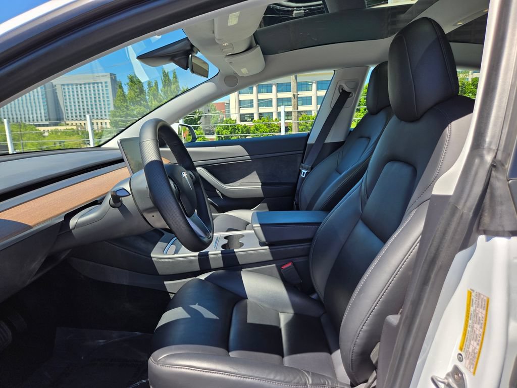 Used 2021 Tesla Model 3 Standard Range Plus RWD image 23