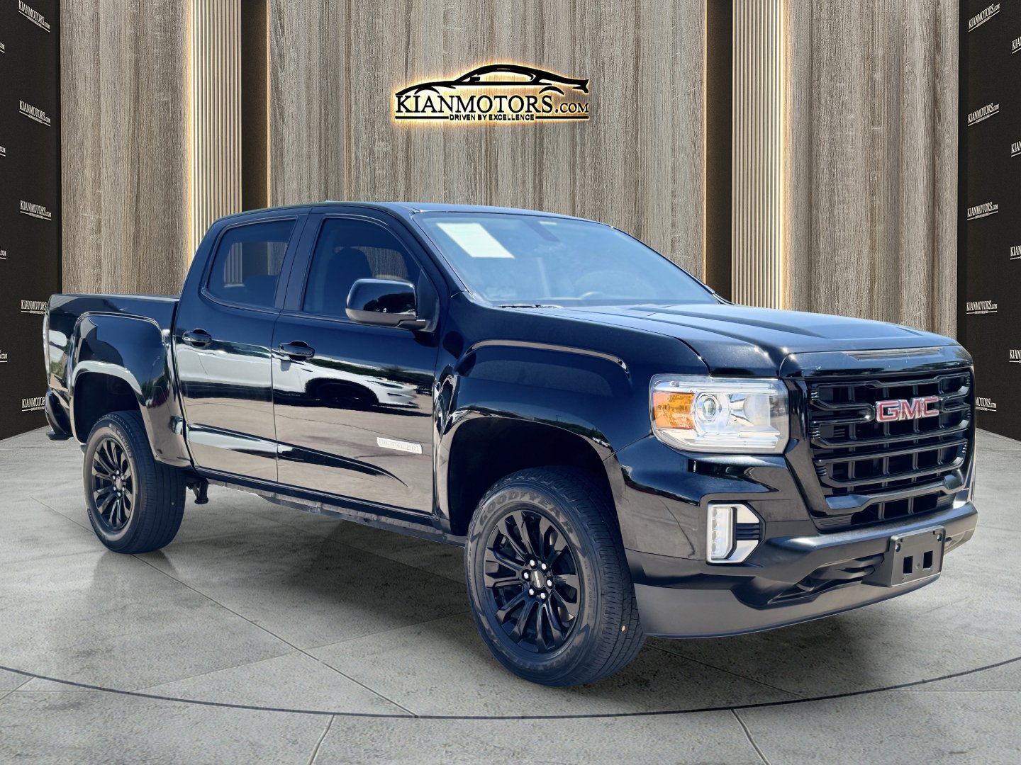 Used 2022 GMC Canyon Elevation w/ Trailering Package image 1