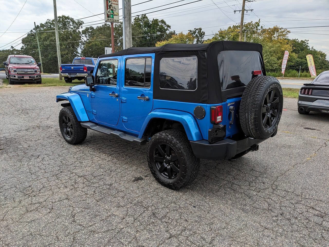 Used 2014 Jeep Wrangler Altitude image 5