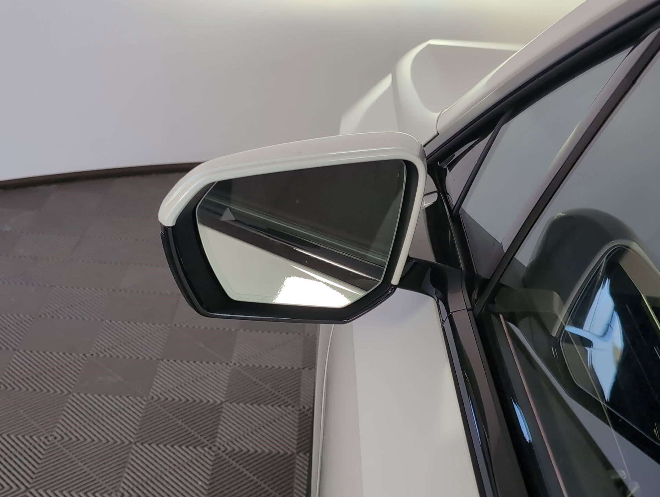 Used 2026 BMW iX xDrive45 image 20