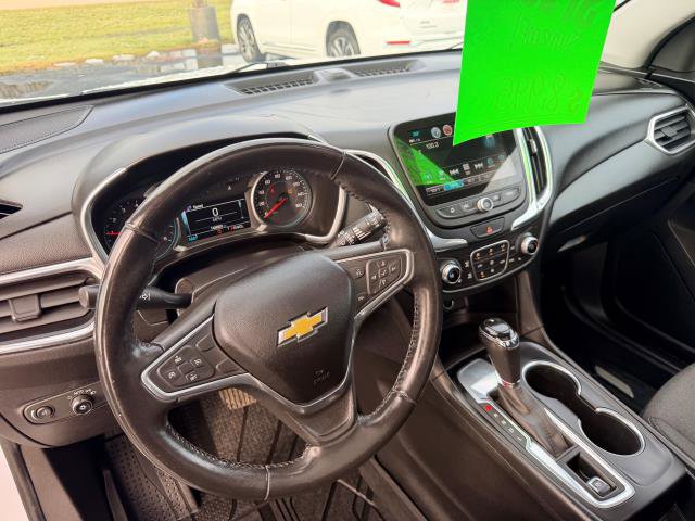 Used 2018 Chevrolet Equinox LT w/ Sun & Infotainment Package image 12