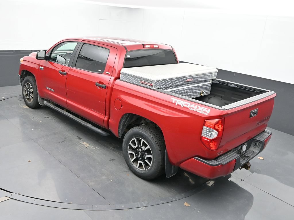 Used 2017 Toyota Tundra SR5 w/ TRD Off Road Package AWD/4WD image 19